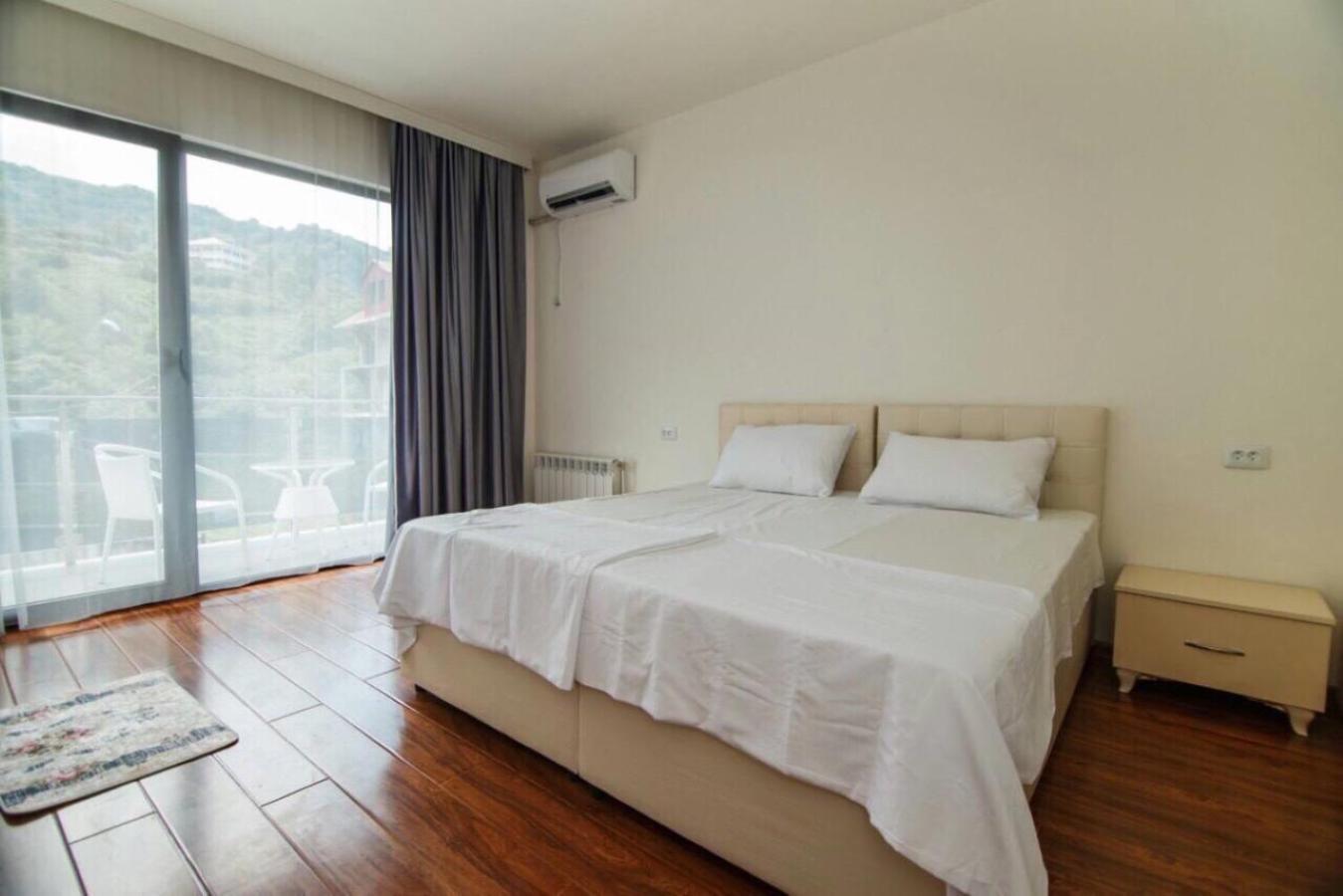 Hotel Ararat Gonio Exterior foto