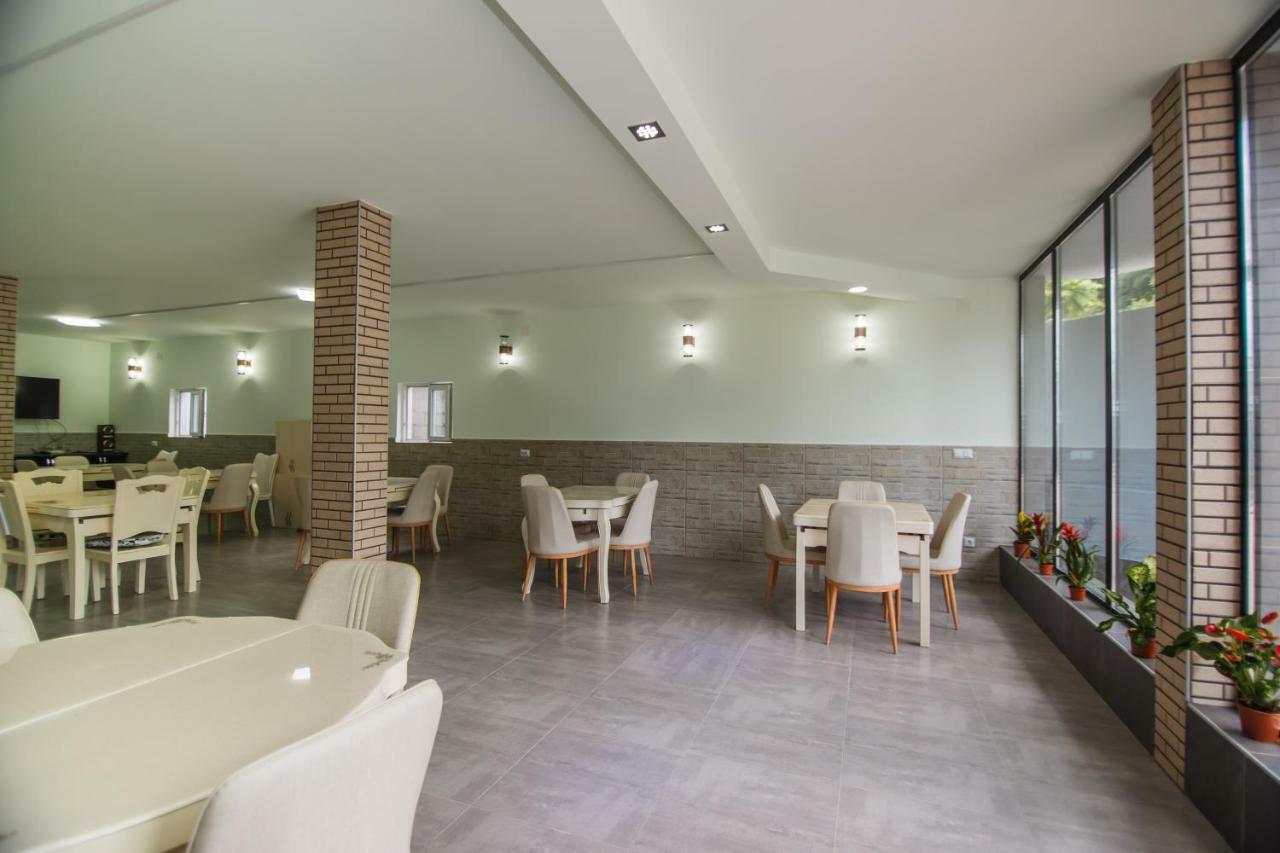 Hotel Ararat Gonio Exterior foto